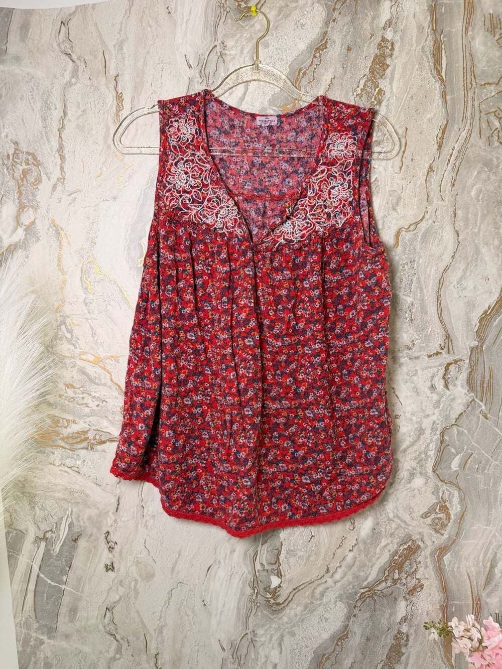 Mason & Belle Red Floral Tank Top with Crochet Trim XXL